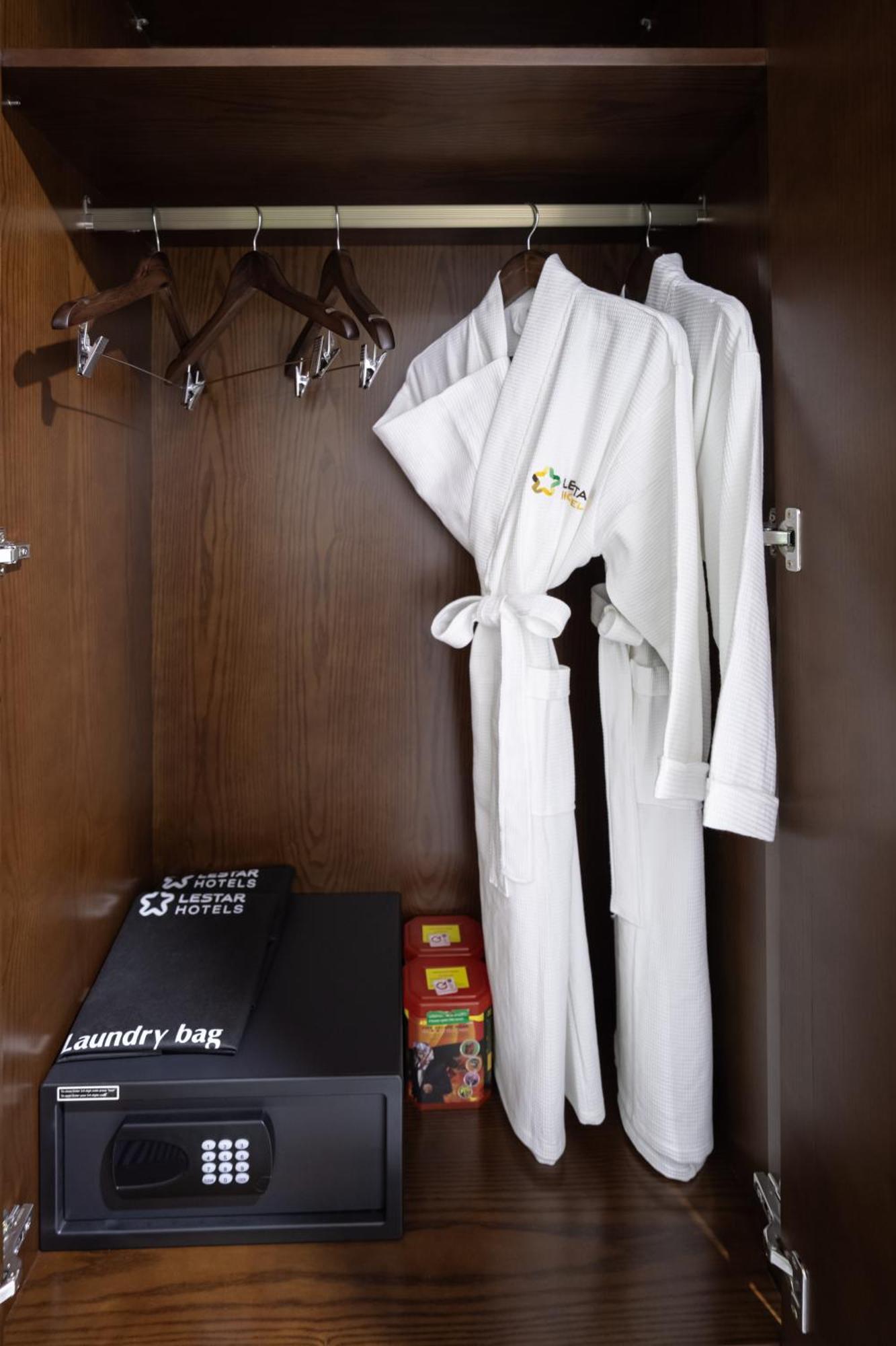 Lestar Hotel Hanoi Dış mekan fotoğraf